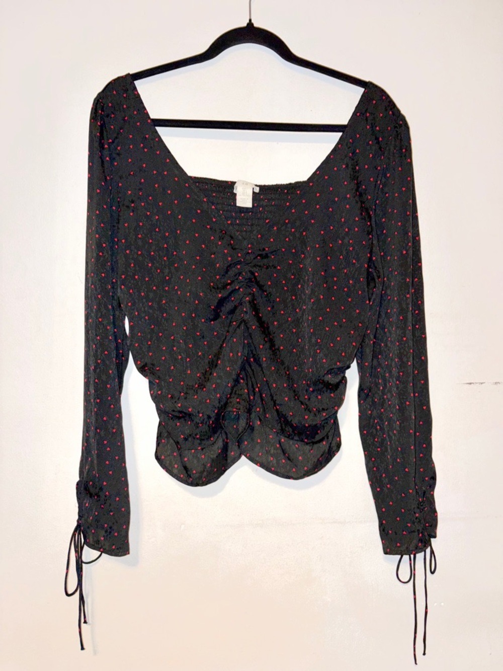 H&M Black Long-Sleeve Ruched Top with Red Dot Print